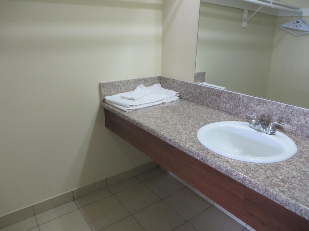 National Inn Garden Grove